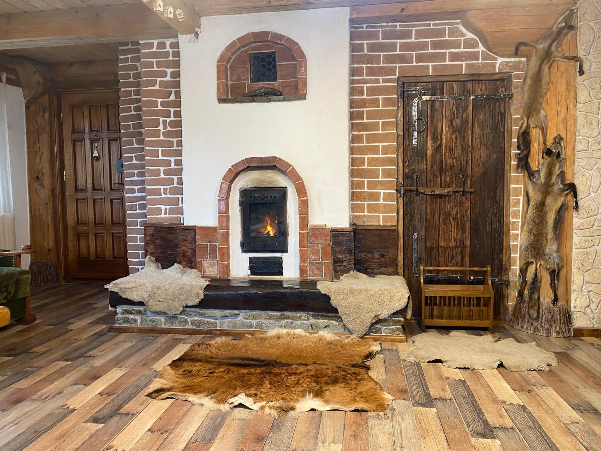 Casa Cu Sindrila Villa Vălenii de Munte Kültér fotó