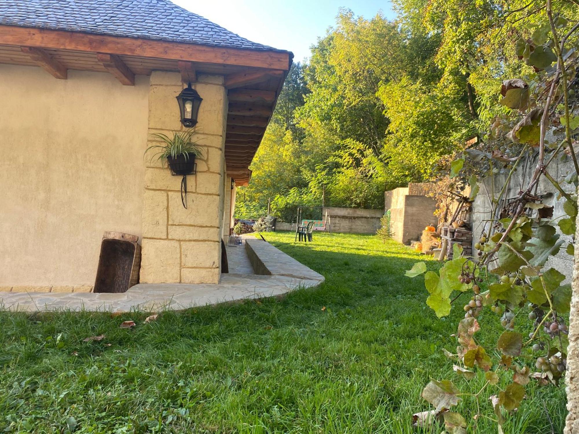 Casa Cu Sindrila Villa Vălenii de Munte Kültér fotó