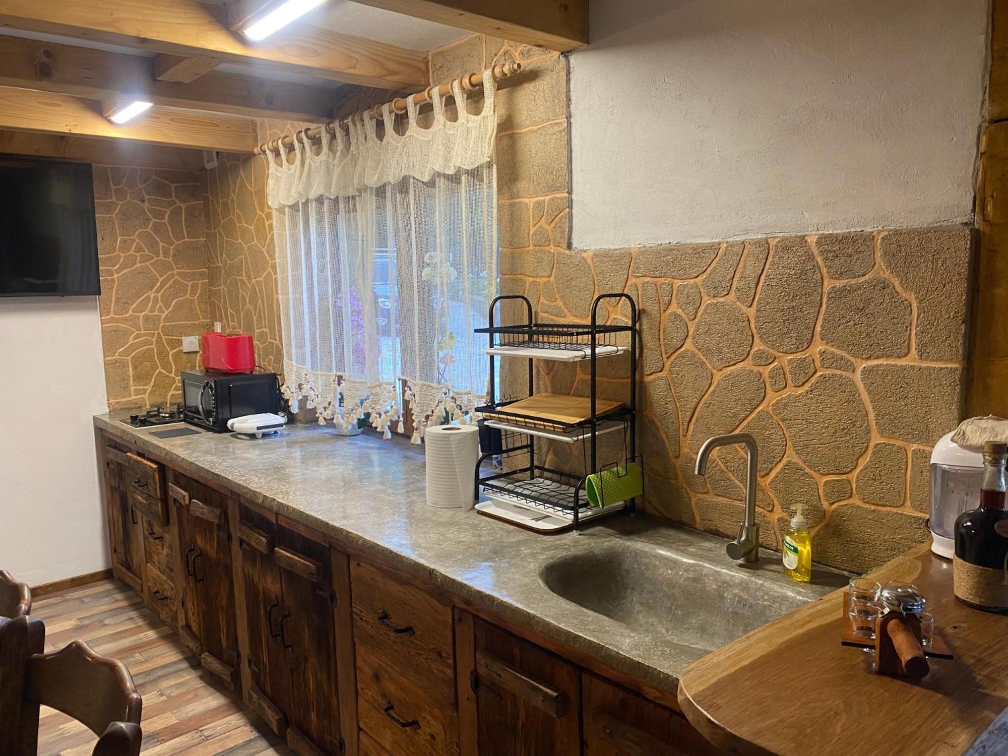 Casa Cu Sindrila Villa Vălenii de Munte Kültér fotó