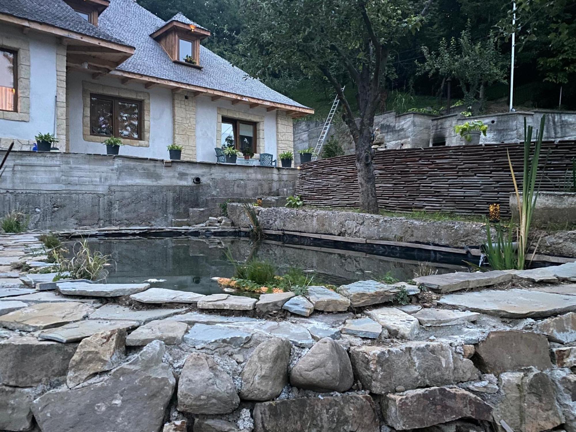 Casa Cu Sindrila Villa Vălenii de Munte Kültér fotó