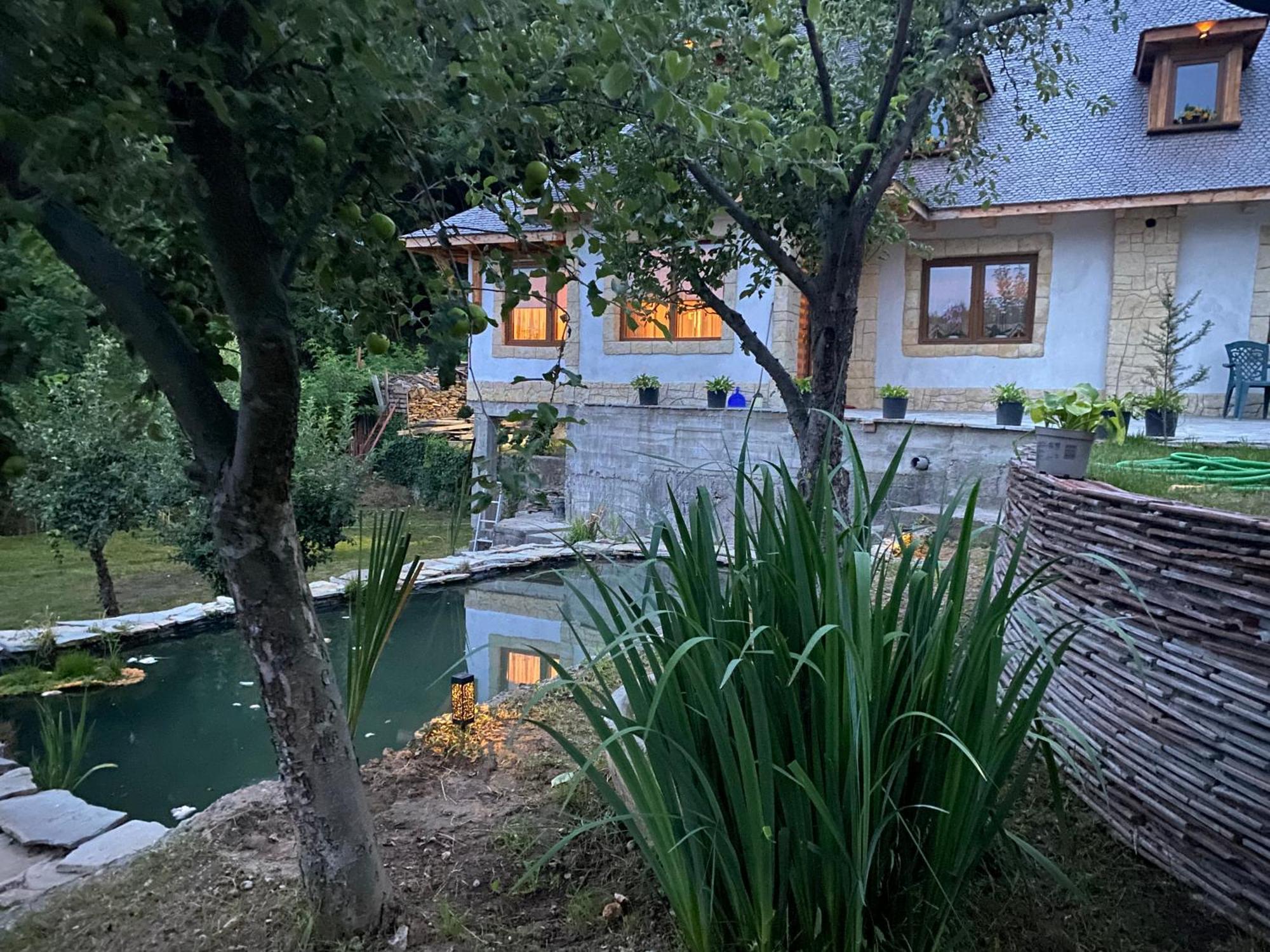 Casa Cu Sindrila Villa Vălenii de Munte Kültér fotó