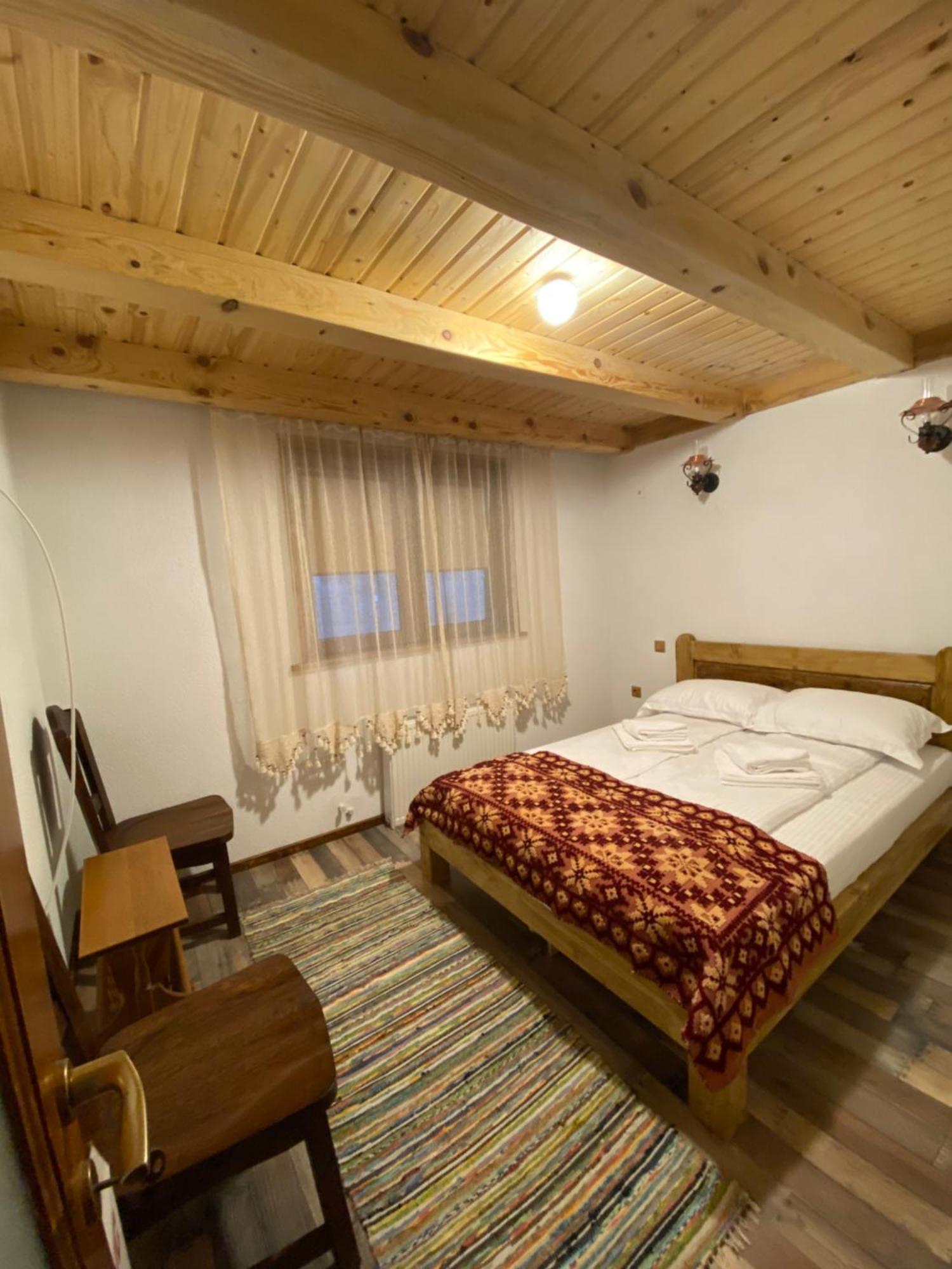 Casa Cu Sindrila Villa Vălenii de Munte Kültér fotó